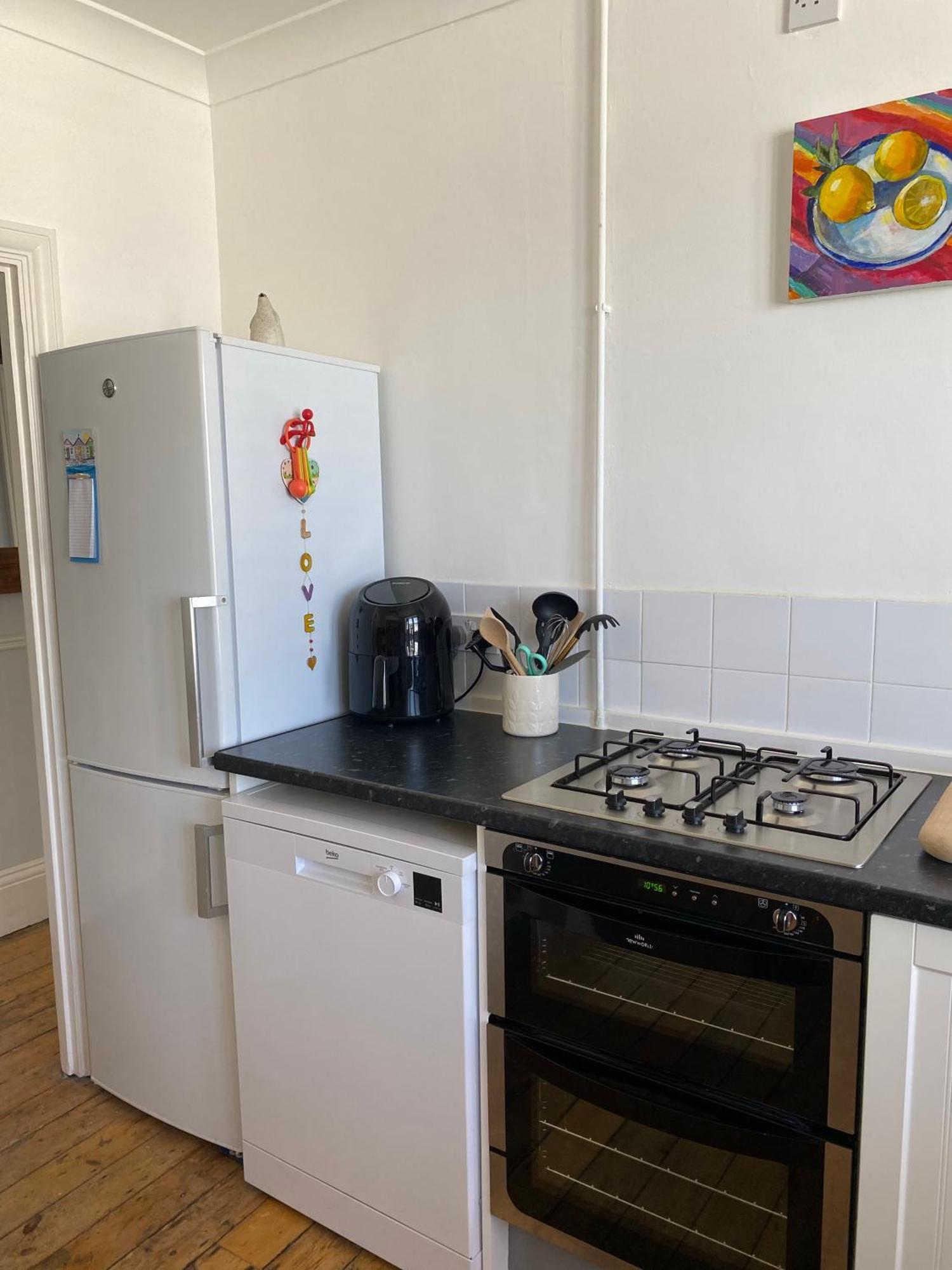 Herne Bay Central - 2 Minutes From Beach Apartment ภายนอก รูปภาพ
