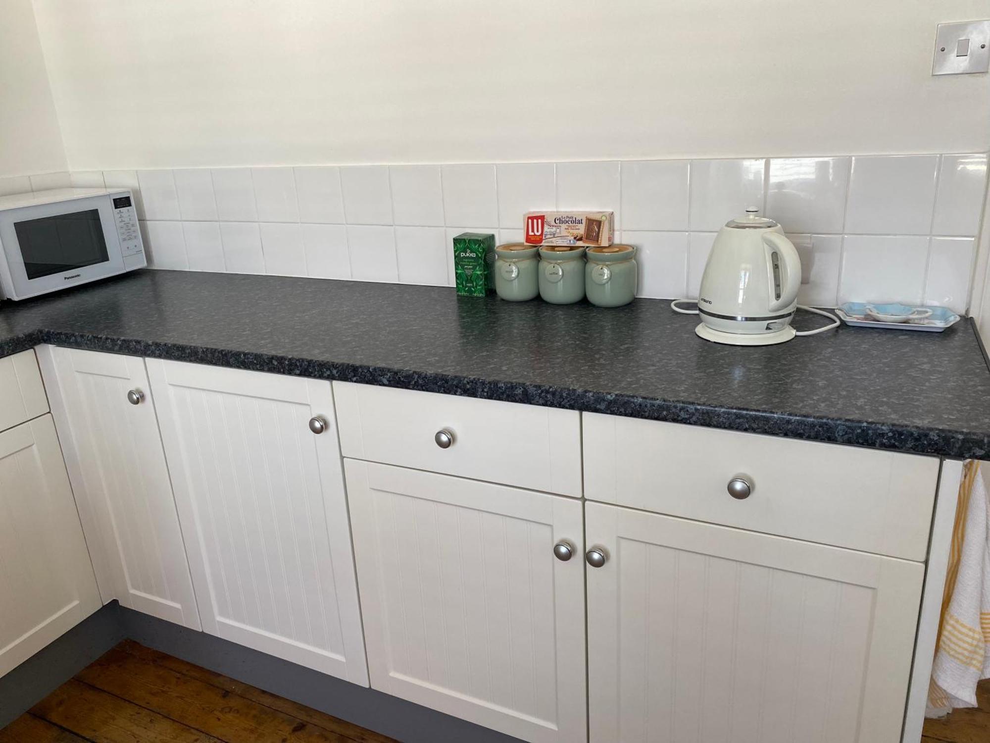 Herne Bay Central - 2 Minutes From Beach Apartment ภายนอก รูปภาพ